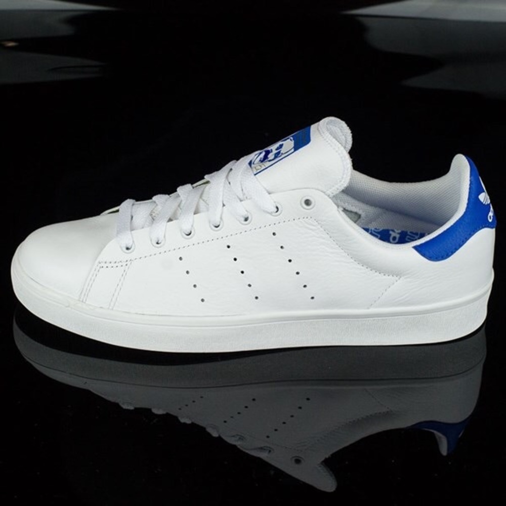 Blue Stan smiths big kid size 6